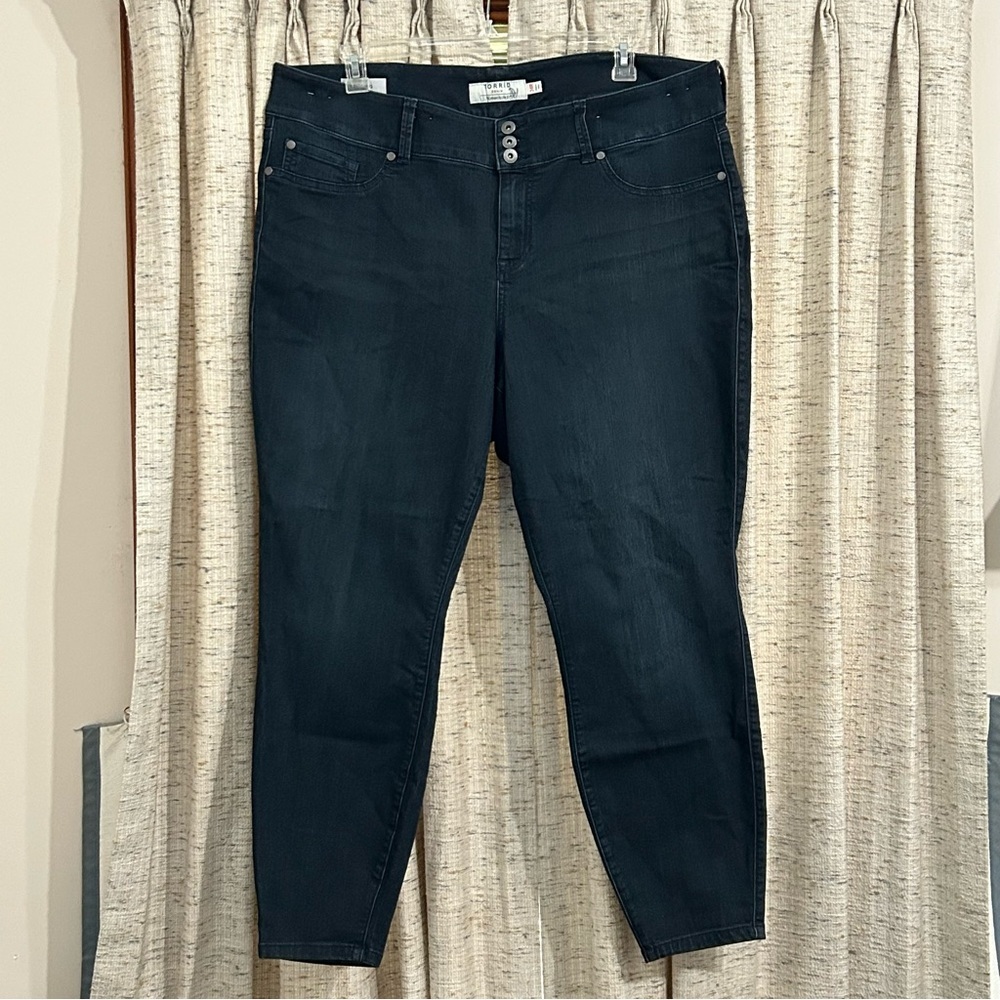 Torrid Jegging High Rise Skinny Jeans - 24
